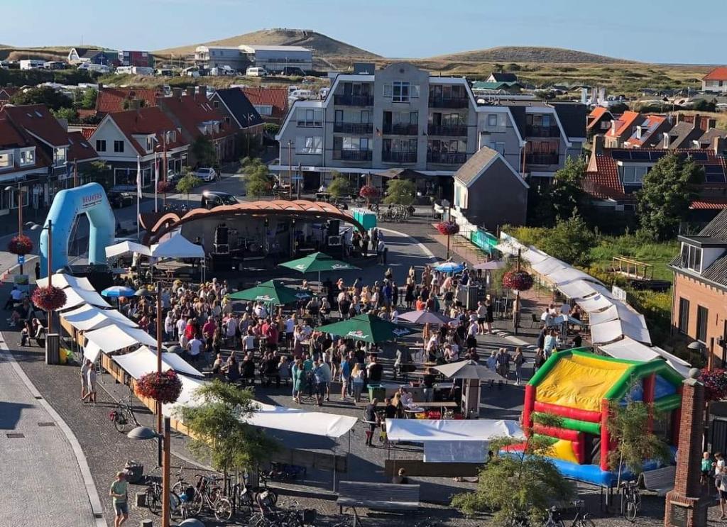 Avondbraderie Petten